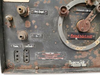 30 Watt Sender a datiert 1944 ( Panzerfunk ) Originallack, Funktion nicht geprüft, ungereinigter Speicherfund