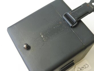 Batteriekasten (Behälter für Stromquelle) unter anderem zum Entfernungsmesser 36. Luftwaffenblauer Originallack