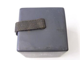 Batteriekasten (Behälter für Stromquelle) unter anderem zum Entfernungsmesser 36. Luftwaffenblauer Originallack