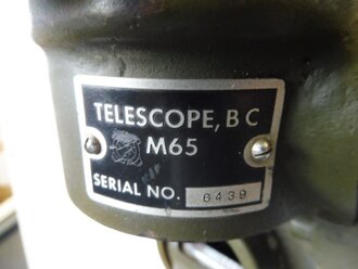 U.S. WWII Telescope, BC M65 with tripod M17. Original paint, Function not checked.