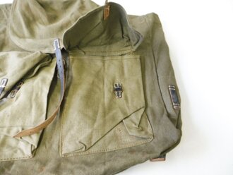 Rucksack Wehrmacht, ungebrauchtes Stück aus altem Lagerbestand, defekt