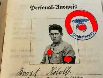 Mitgliedsbuch NSDAP Ausgabe 1933, ausgestellt in Merzweiler 1933, Mitgliedsnummer 931639. Zum Teil fleckig