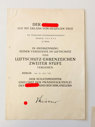 Verleihungsurkunde zum Luftschutz Ehrenzeichen zweiter...