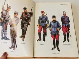 Army Uniforms of World War 1, unter A5, 219 Seiten, gebraucht