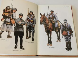 Army Uniforms of World War 1, unter A5, 219 Seiten, gebraucht