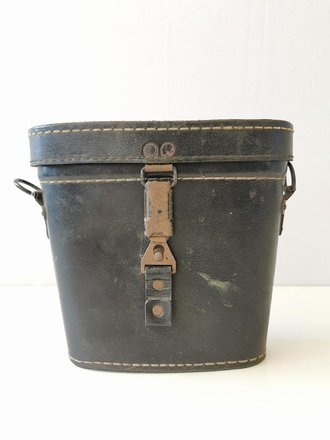 Behälter zum Dienstglas 10x50 aus Ersatzmaterial , 1944...