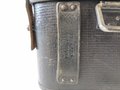1. Weltkrieg, Behälter zum Doppelfernrohr 03 aus Ersatzmaterial, Kammerstempel im Deckel