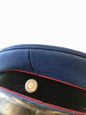 Hessen, Schirmmütze zum blauen Rock, getragenes Stück, Kopfgrösse 58