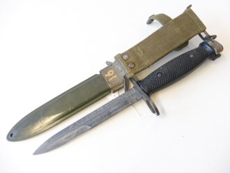 U.S. Bayonet-Knife, M7 for M16 rifle, Used