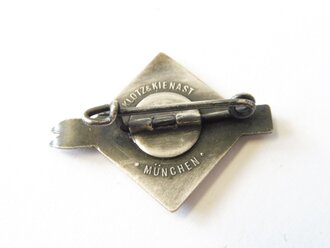 Siegernadel "Wintersportkämpfe Motorbrigade Hochland 1937" in Silber. Sehr guter Zustand