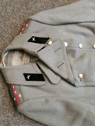 Russland, Uniform aus der Zeit des kalten Krieges. Zusammengehöriges Set in gutem Zustand, die Mütze in Kopfgrösse 56.
