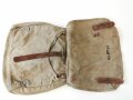 1. Weltkrieg, feldgrauer Brotbeutel, Kammerstück von 1916 mit wohl in der Zeit zusätzlich angebrachten Laschen