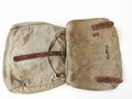 1. Weltkrieg, feldgrauer Brotbeutel, Kammerstück von 1916 mit wohl in der Zeit zusätzlich angebrachten Laschen