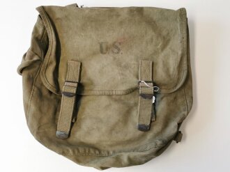 U.S. 1941 dated mussette bag, heavy used example