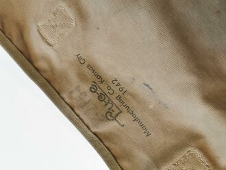 U.S. 1942 dated mussette bag, heavy used example
