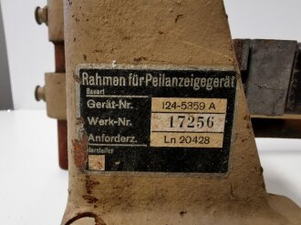 Luftwaffe, Rahmen für Peilanzeigegerät Ln 20428, Originallack. ( Mannheim Radar FuSE64)