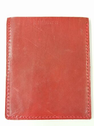 Rote Lederhülle für ein Mitgliedsbuch der...