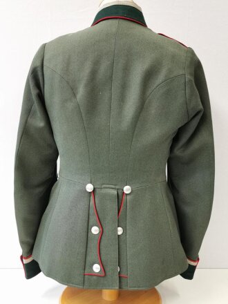 Heer, Waffenrock für einen Unteroffizier im Artillerie Regiment 36, Die Effekten original vernäht, "Geprüft" Stempel der Kammer im Innenfutter