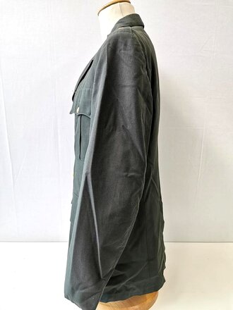 U.S. Army 1971 dated Coat, Mans, tropical, size 42R