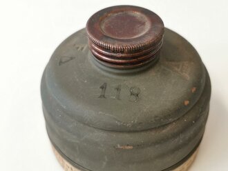 Luftschutz Gasmaskenfilter Auer datiert 1943, ungereinigtes Stück