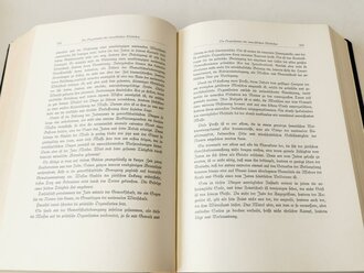 "Mein Kampf" Jubiläumsausgabe anlässlich des 50. Geburtstages Adolf Hitlers. Sehr guter Zustand, im Schuber