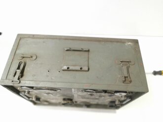 Tornisterfunkgerät Torn.Fu.f. datiert 1942. Originallack, ungereinigtes Stück, Funktion nicht geprüft