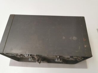 Mittelwellen Empfänger Cäsar ( Mw.E.c. ) datiert 1944. Originallack, Funktion nicht geprüft