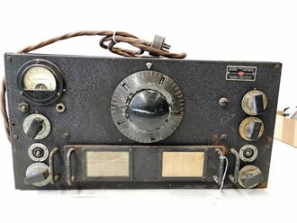 U.S. WWII "National high frequency receiver type HRO-MX"  Original paint, uncleaned, Function not checked