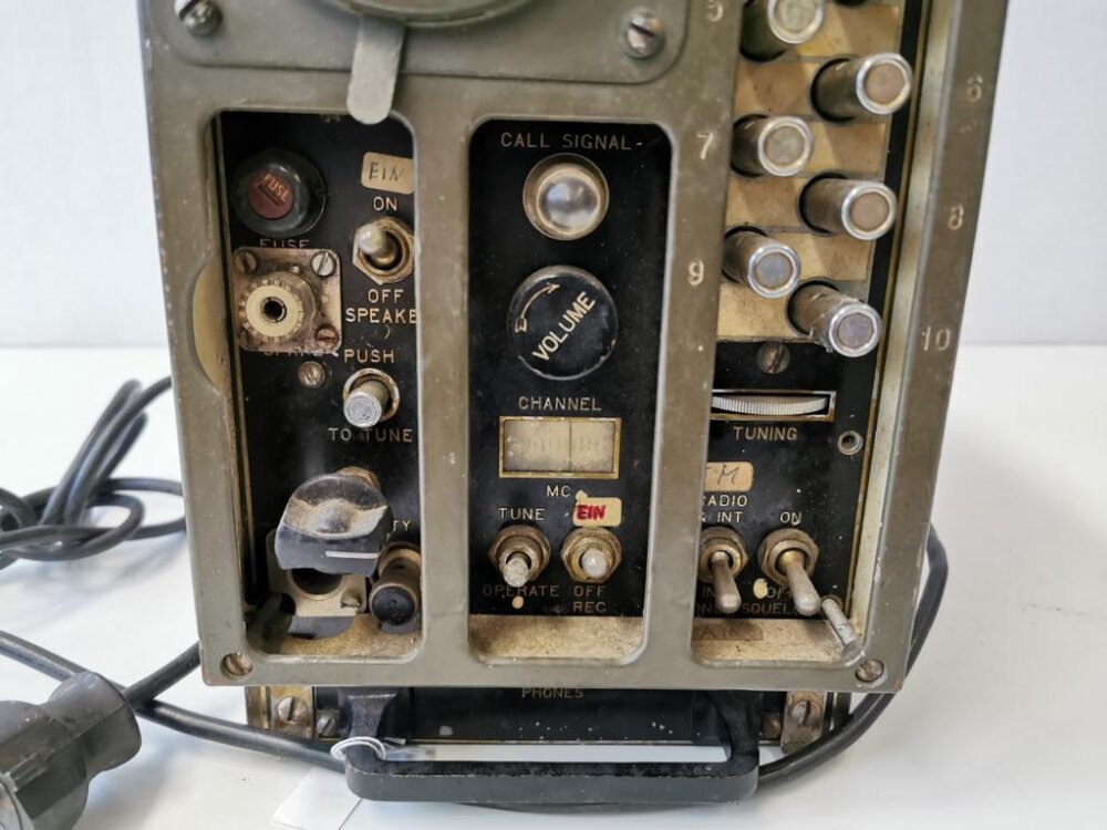 U.S. 1942 dated Signal Corps Radio Receiver BC603D, used in armoure