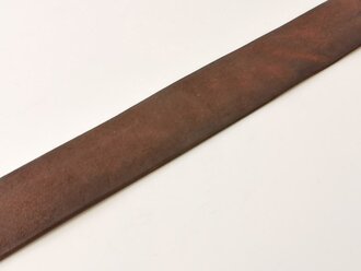 Zweidornkoppel für Parteiverbände, geschwärztes Leder, Schließe und Riemen mit RZM Markierung, Gesamtlänge 118cm