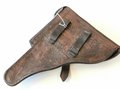 Koffertasche für die Pistole 08 datiert 1926. Leder weich, im Deckel mit der Halterung für den Putzstock