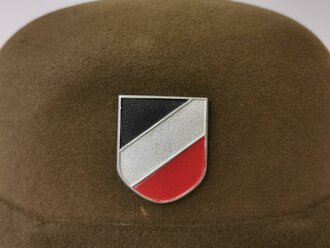 Heer, Tropenhelm aus Filz in sehr gutem Zustand. Kopfgrösse 56 datiert 1942