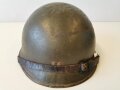 Frankreich, Stahlhelm Panzertruppe M36 in gutem Zustand, original lackiertes Stück