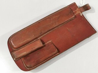 Einsatz zur Beschlagzeugtasche für berittenes Hufbeschlagpersonal der Wehrmacht datiert 1942