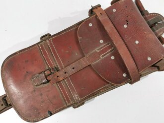 Beschlagzeugtasche für berittenes Hufbeschlagpersonal der Wehrmacht