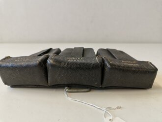 Patronentasche zum K98 Wehrmacht ( für 6 Ladestreifen ) . Schwarzes Leder, datiert 1942