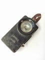 Taschenlampe Pertrix 678, schwarzer Originallack, blaue Vorschiebeblende, wohl für Luftschutz. Funktion nicht geprüft