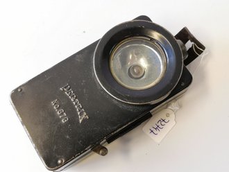 Taschenlampe Pertrix 678, schwarzer Originallack, blaue...