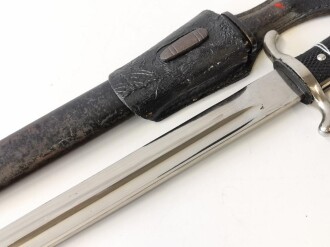 Feuerwehr III.Reich, Extraseitengewehr im Koppelschuh, guter Zustand, zusammengehörig