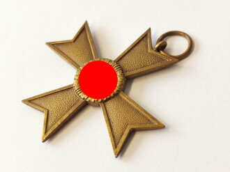 Kriegsverdienstkreuz 2. Klasse  Hersteller "50" im Bandring Karl Gschiermeister, Wien