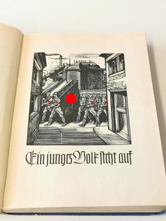 "Unser Liederbuch" Lieder der Hitler Jugend datiert 1939 mit 280 Seiten, Einband stark abgegriffen