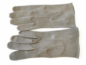 Paar Handschuhe für Offiziere, feines Wildleder,...