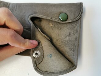 Paar Handschuhe für Offiziere, feines Wildleder, ungetragenes Paar