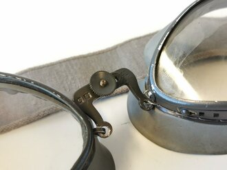 Brille für Kradmelder der Wehrmacht, wenig gebrauchtes Set in sehr gutem Zustand, datiert 1940, die Dose leicht verbeult