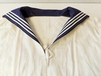 Kriegsmarine, weisses Hemd für Mannschaften, Kammerstück des Bekleidungsamt Kiel von 1939 in sehr gutem Zustand