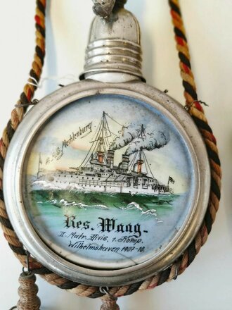 Kaiserliche Marine, Reservistenflasche aus Porzellan eines Angehörigen "S.M.S. Mecklenburg"