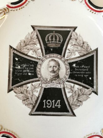 Kaiserreich, dekorativer Andenkenteller Eisernes Kreuz 1914, Durchmesser 25,5cm, Kratzer im Bild, sonst unbeschädigtes Stück