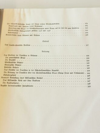 "Aus dem ersten ins Dritte Reich"Deutsches Ringen um den böhmischen Raum. Herausgegeben von Gauleiter Professor Rudolf Jung, verfasst von Adalbert Forstreuter unter Mitarbeit von Kurt Maßmann. Mit 164 Abbildungen auf 359 Seiten