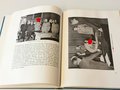 "Aus dem ersten ins Dritte Reich"Deutsches Ringen um den böhmischen Raum. Herausgegeben von Gauleiter Professor Rudolf Jung, verfasst von Adalbert Forstreuter unter Mitarbeit von Kurt Maßmann. Mit 164 Abbildungen auf 359 Seiten