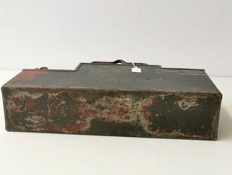 Reichswehr , Petroleumkasten zum MG08 08/15. Originallack, Verschluss gängig